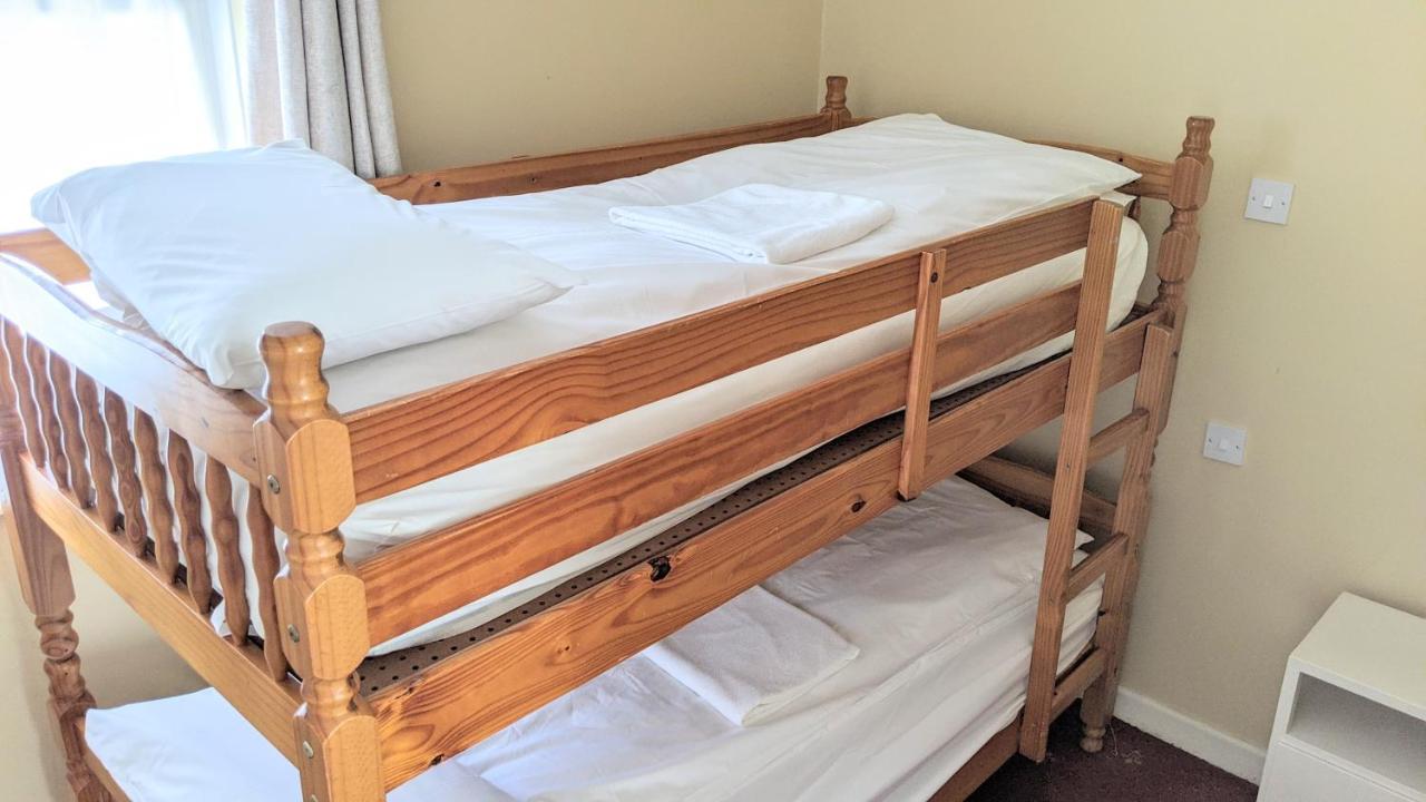 Ivybridge Guesthouse Fishguard Eksteriør billede
