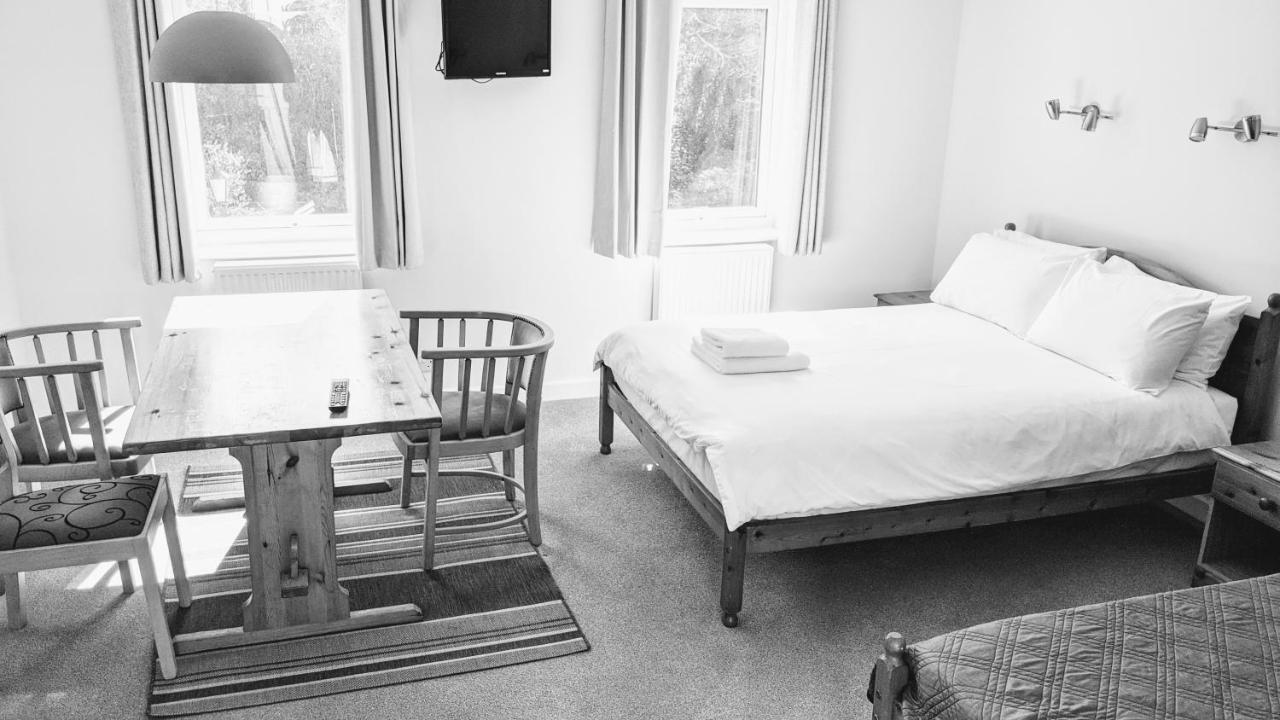 Ivybridge Guesthouse Fishguard Eksteriør billede