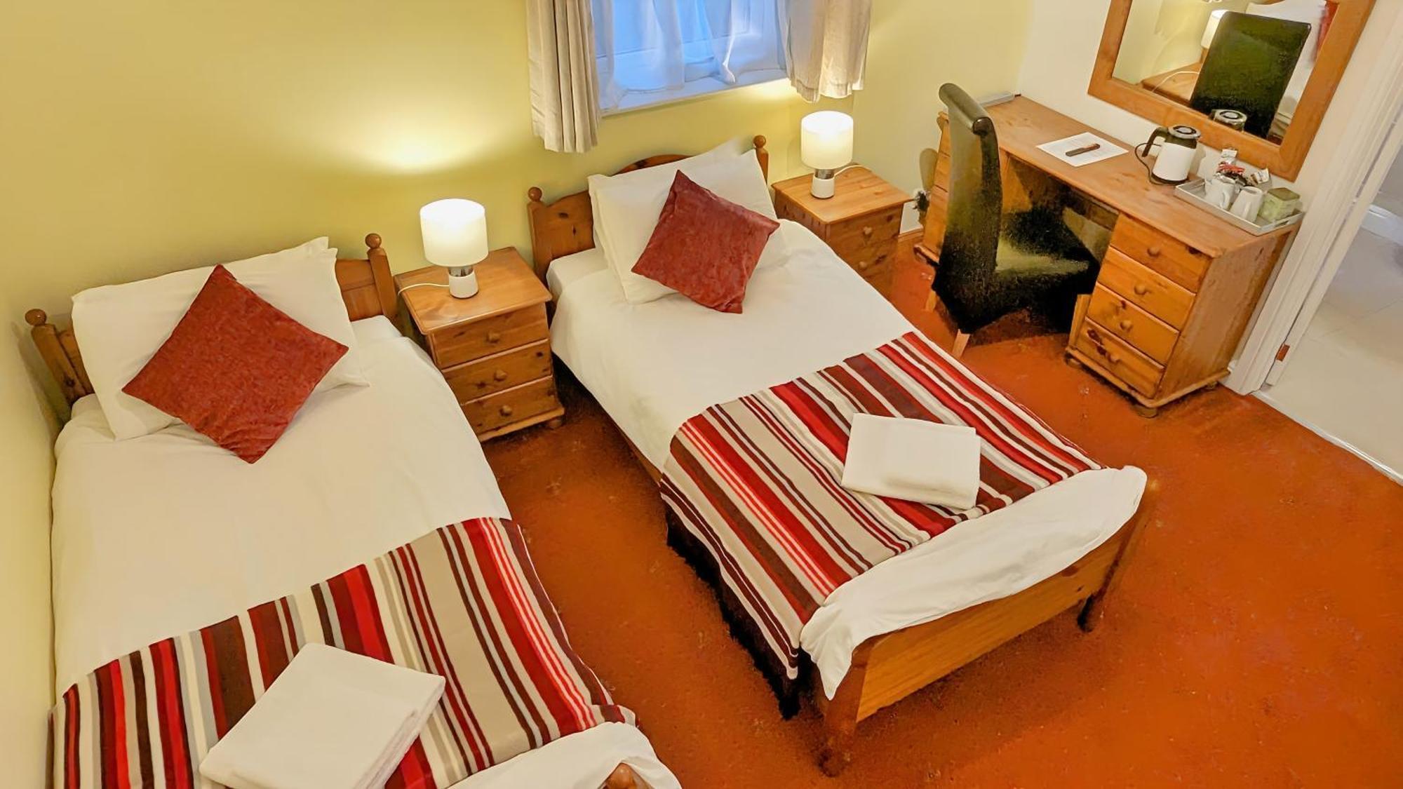Ivybridge Guesthouse Fishguard Eksteriør billede