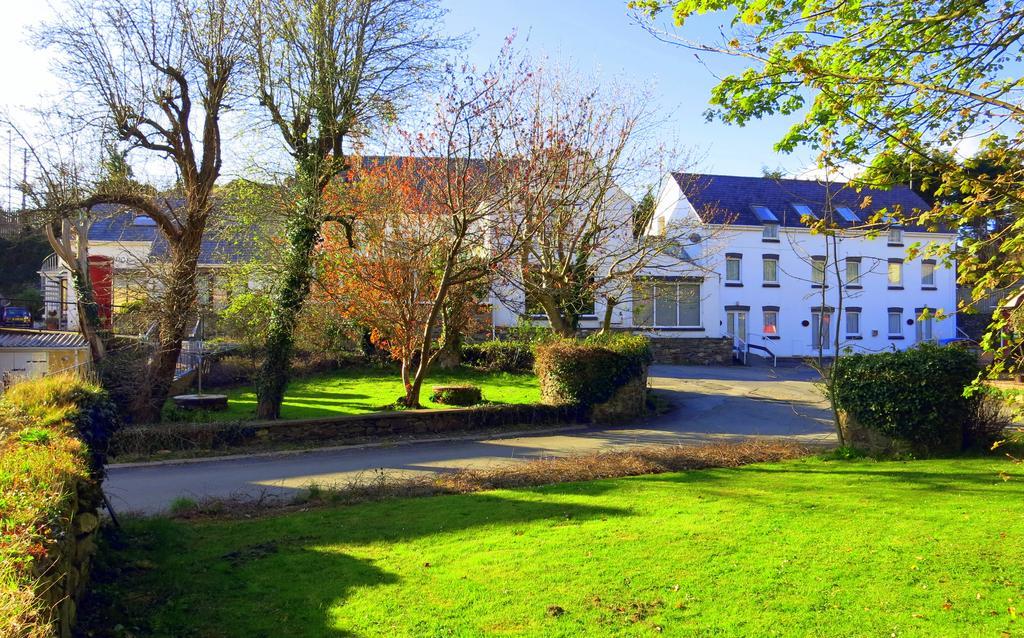 Ivybridge Guesthouse Fishguard Eksteriør billede